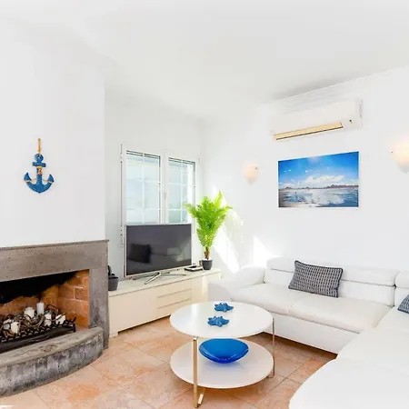 Villa Ocean People By Puerto del Carmen (Lanzarote)