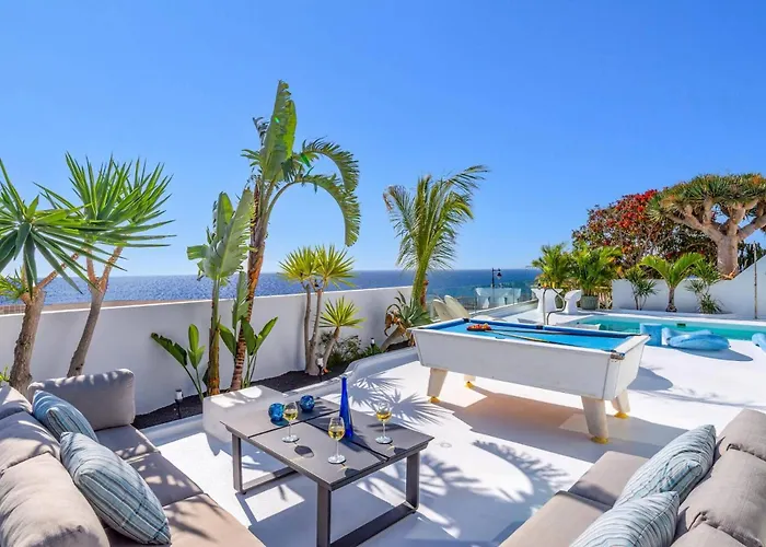 Ocean People By Villa *