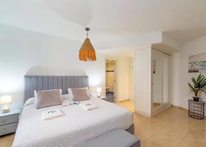 Ocean People By Willa