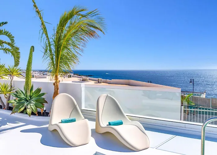 Ocean People By Willa *